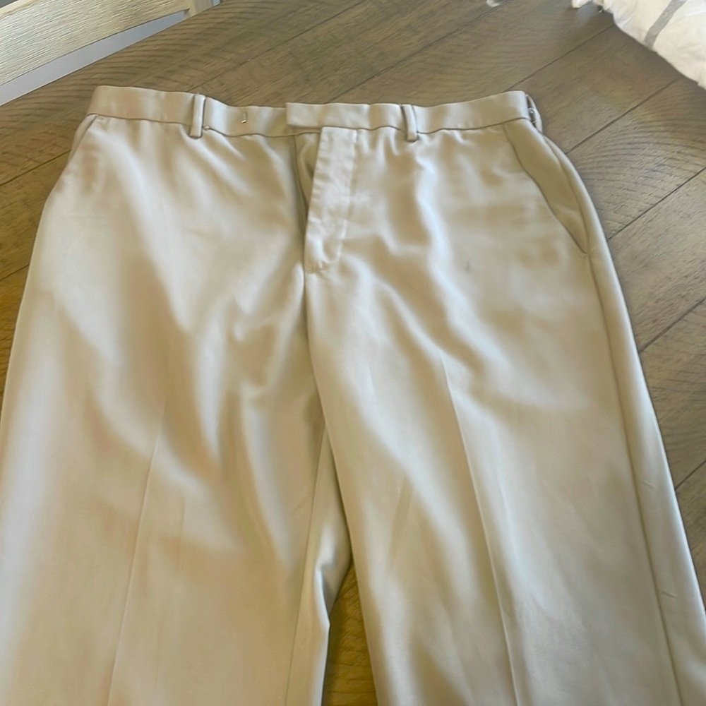 Perry Ellis 34x30 Men’s Dress Pant